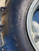 Landwirtschaftsreifen – Komplettrad 14.9 - 24 links Produktabbildung nahaufnahme von reifen zahlen
